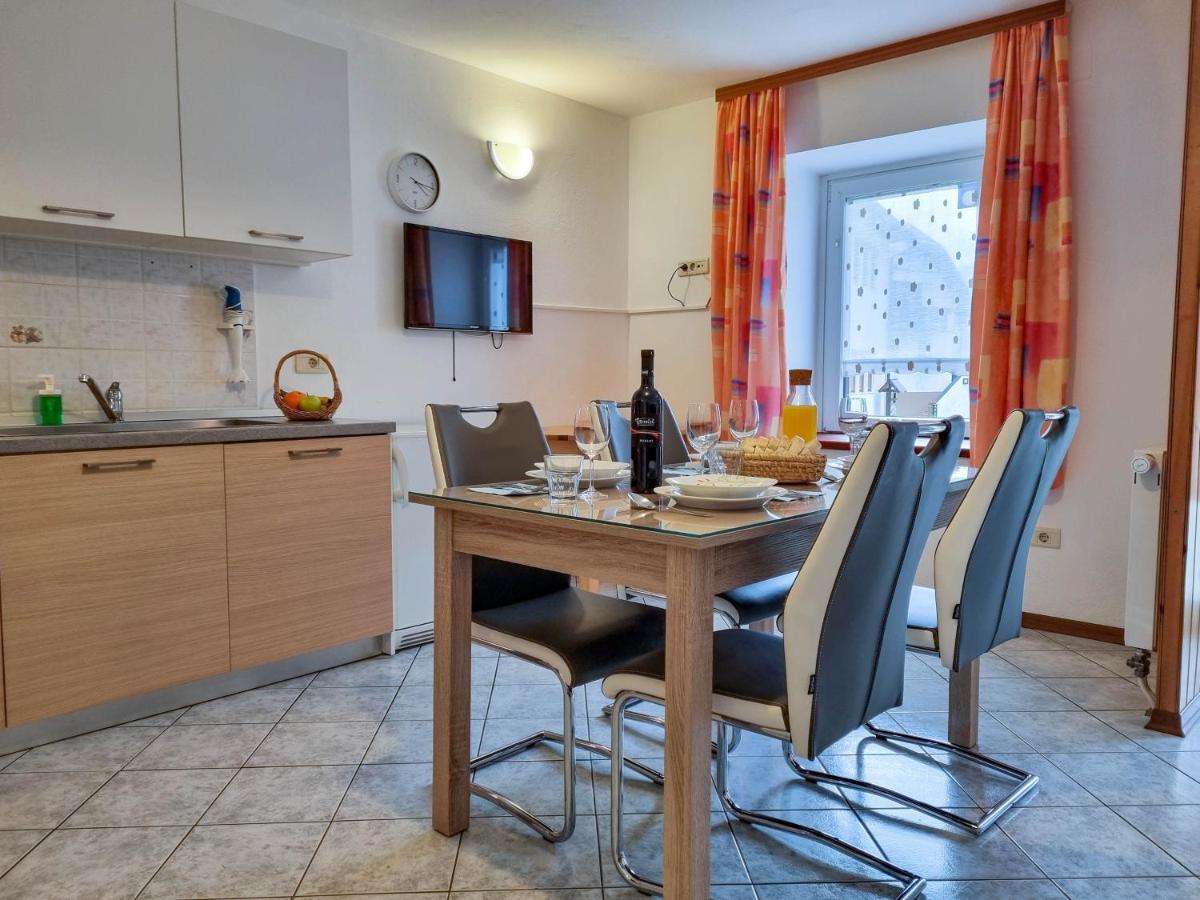 Apartmaji Jakob 1 Бовец Екстериор снимка